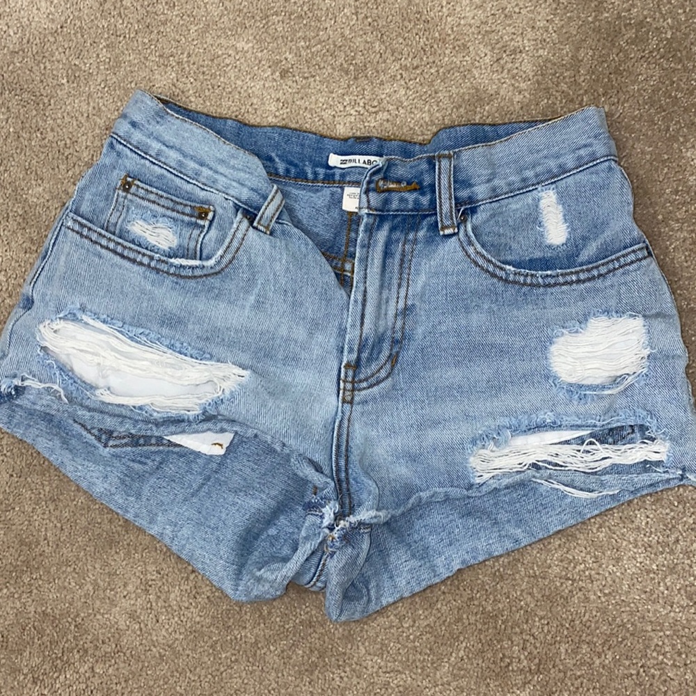 Billabong cute shorts